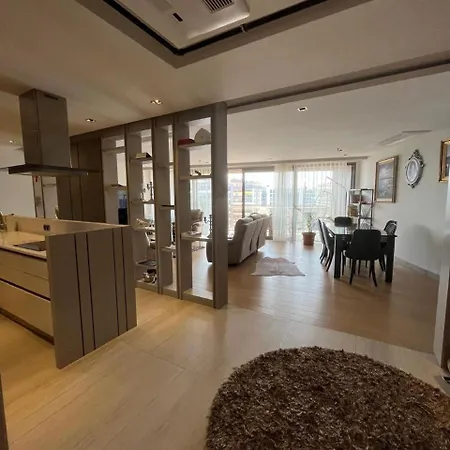 In Warm Apartment Antalya